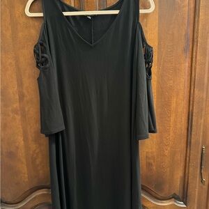 MSK Black Cold Shoulder Long Sleeve Dress